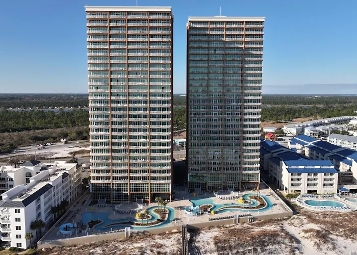 Phoenix Gulf Towers 2106